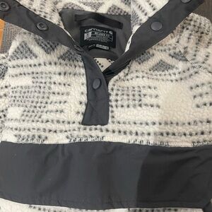Carhartt Gray and White Womens Fleece